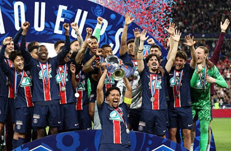 巴黎圣日耳曼：欧冠赛场的逆袭王者传奇