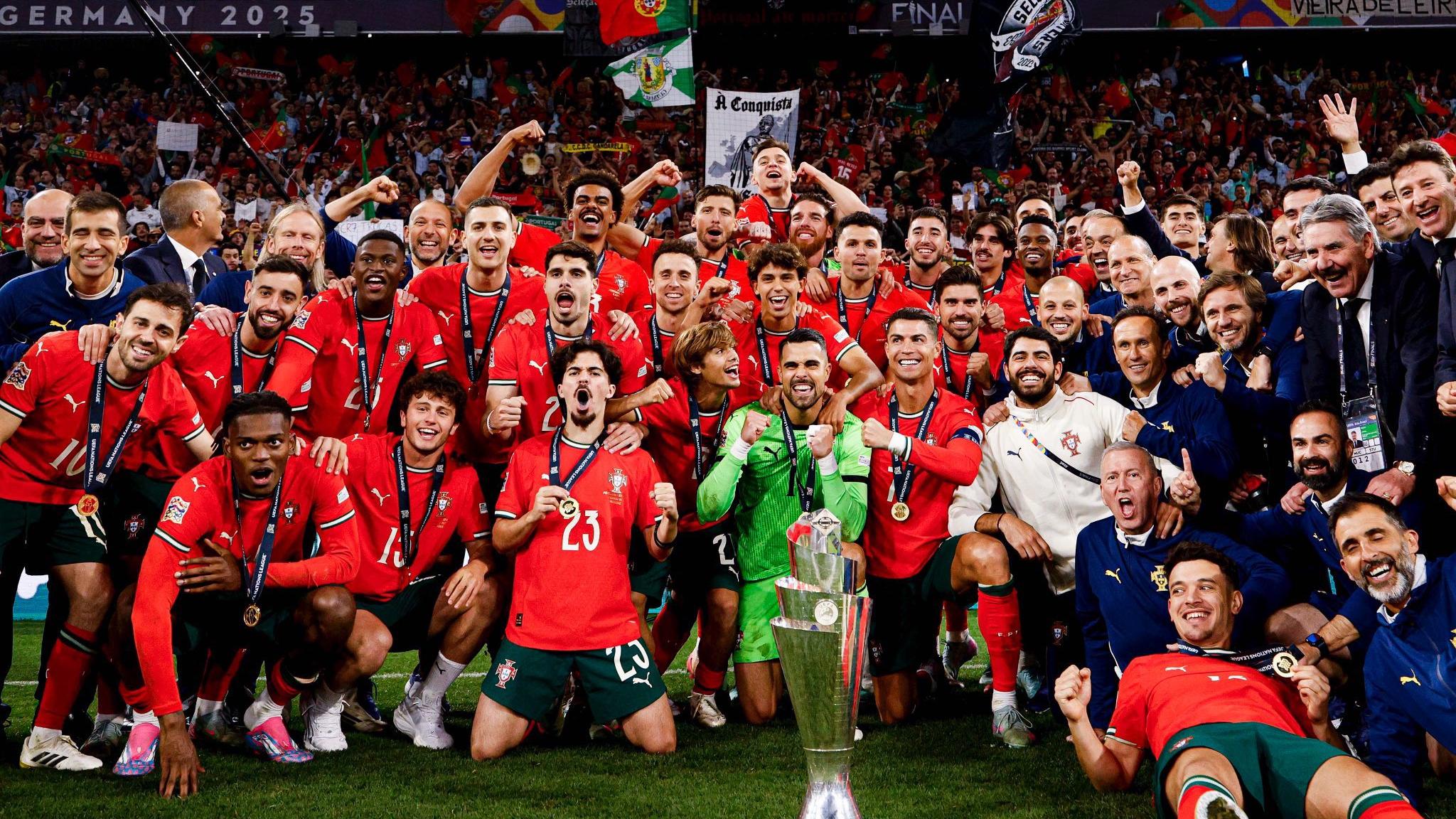 2026世界杯：法国铁骑踏碎北美夜空，姆巴佩的终极加冕